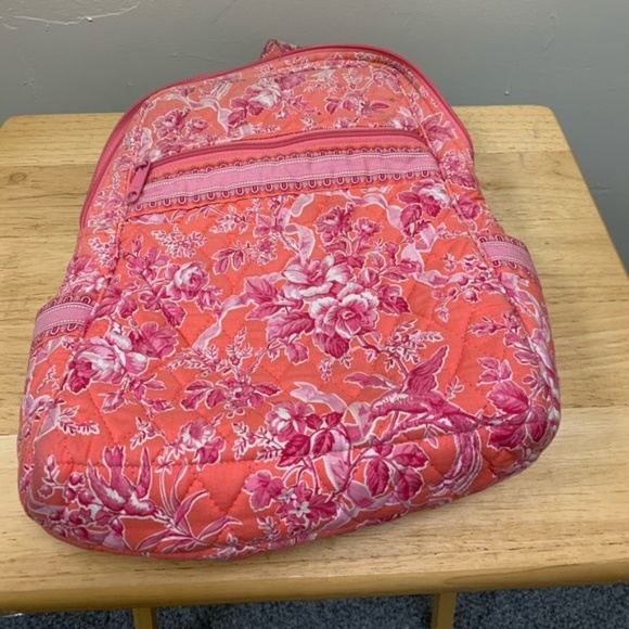 Vera Bradly backpack - Picture 3 of 8